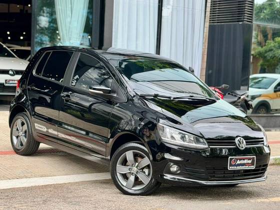 VOLKSWAGEN FOX 1.6 MSI TOTAL FLEX CONNECT 4P MANUAL VOLKSWAGEN FOX 1.6 MSI TOTAL FLEX CONNECT 4P MANUAL